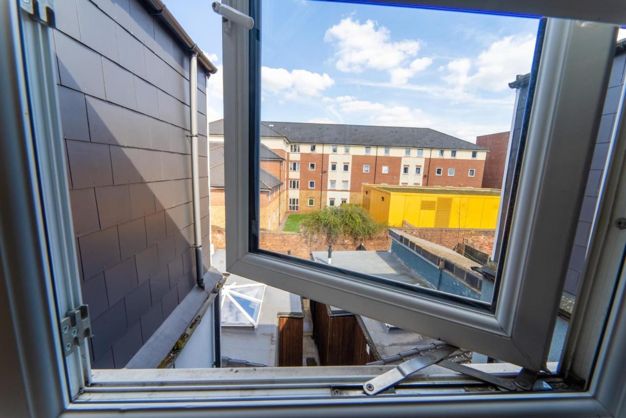Staysa Equipped Studios Near Qe And Uob In Guesthouse Close To The City! Birmingham Chambre photo