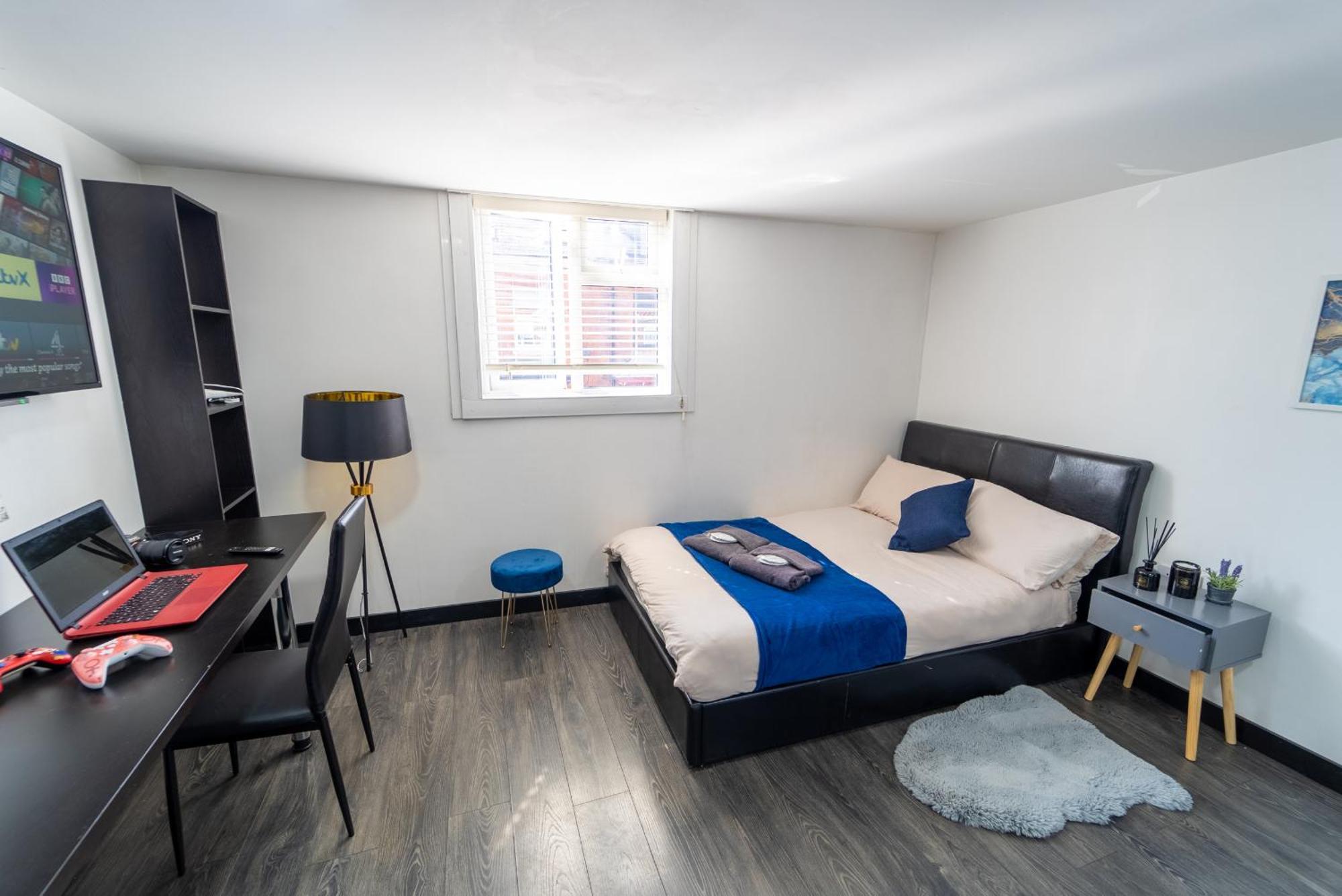 Staysa Equipped Studios Near Qe And Uob In Guesthouse Close To The City! Birmingham Chambre photo