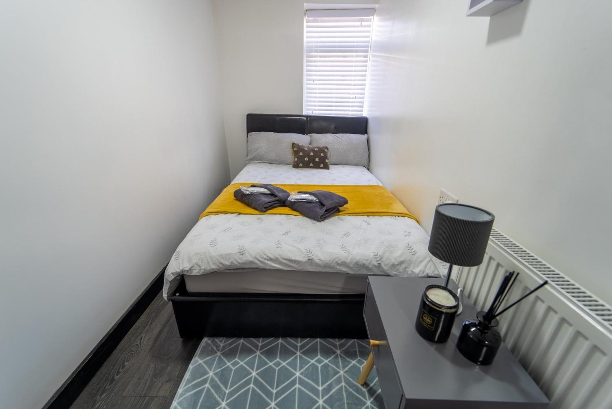 Staysa Equipped Studios Near Qe And Uob In Guesthouse Close To The City! Birmingham Chambre photo